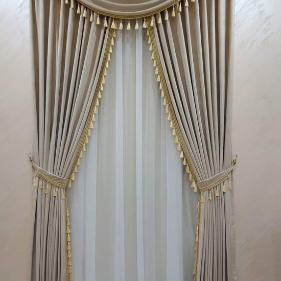 Curtain 1