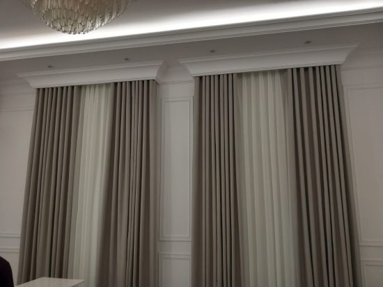 Curtain 3